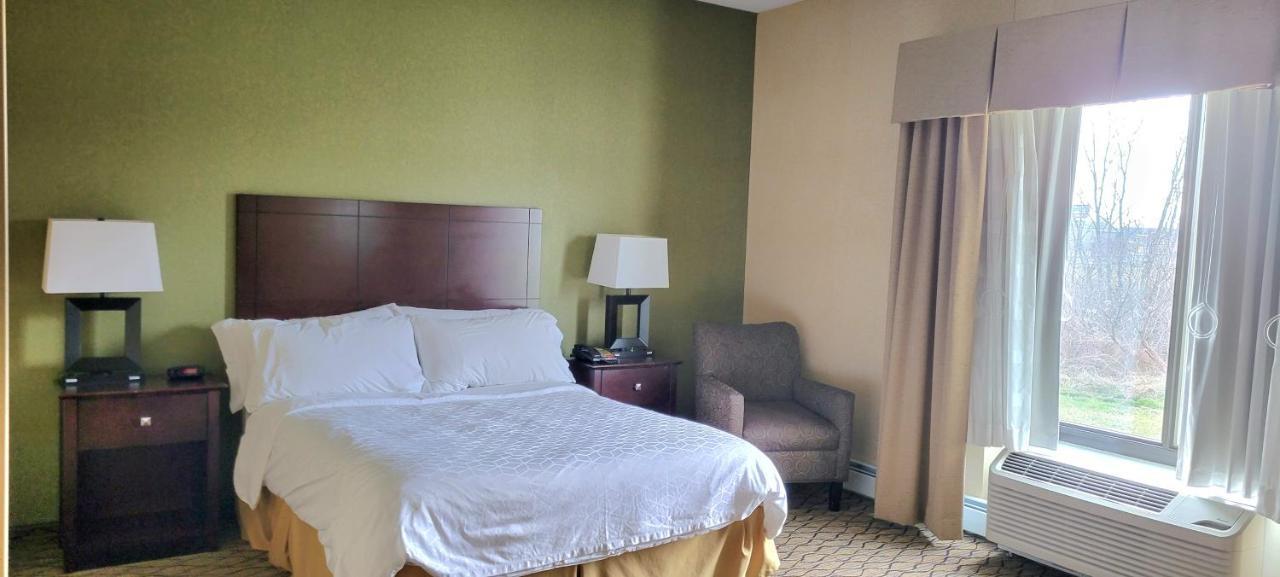 Wingate By Wyndham Kittanning Hotel Exterior foto