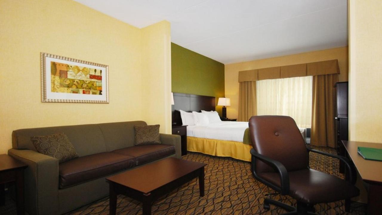 Wingate By Wyndham Kittanning Hotel Exterior foto