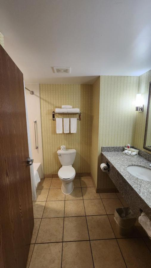 Wingate By Wyndham Kittanning Hotel Exterior foto