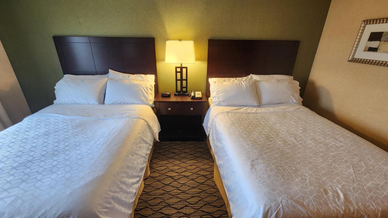 Wingate By Wyndham Kittanning Hotel Exterior foto